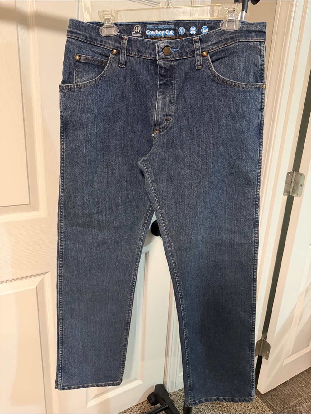 Wrangler Men's Dark Blue Bootcut Jeans
